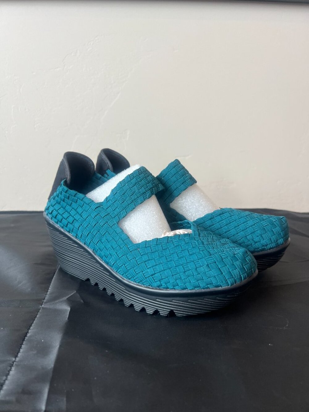 NEW Bernie Mev Lulia Teal Woven Platform Wedge Shoes 38